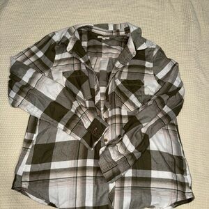 Women’s Plaid Button-Up Shirt